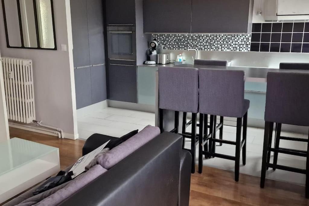Ferienwohnung Refuge Urbain Chic Avec Balcon Saint-Lô Exterior foto